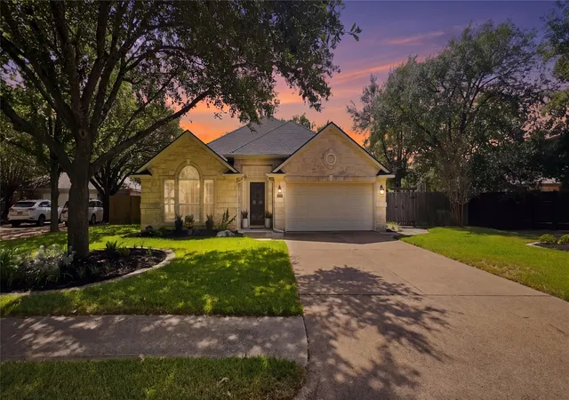 Single family home for sale at 4605 Eagle Feather Dr, Austin, TX 78735 | MLS# 8668329