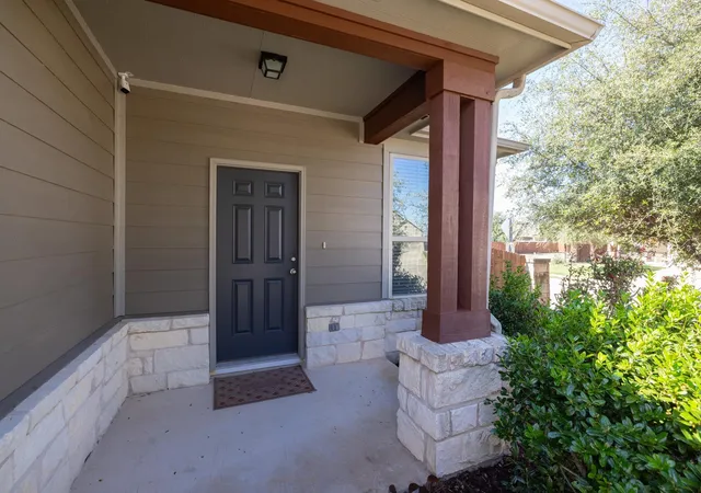 Photo 3 of Single family home for sale at 100 Normal School Way, Liberty Hill, TX 78642 | MLS# 3285978 | Listing updated on 2026-10-08