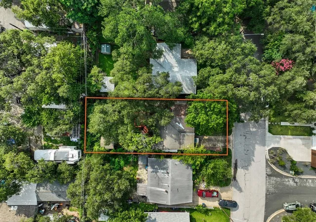 Photo 2 of Land for sale at 120 El Paso St, Austin, TX 78704 | MLS# 6894655 | Listing updated on 2026-09-28