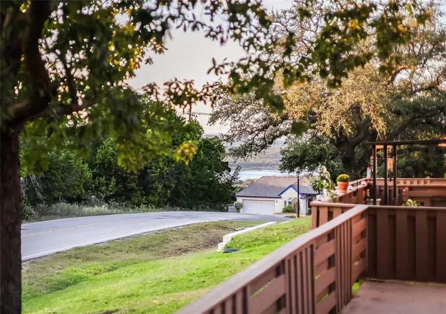 Photo 1 of Townhouse for sale at 13 Oaks Pl, Lago Vista, TX 78645 | MLS# 3214000 | Listing updated on 2026-10-17