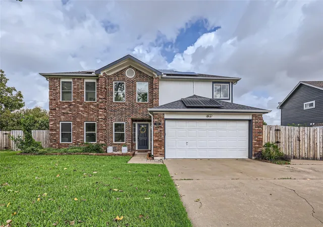 Photo 1 of Single family home for sale at 500 Hawthorne Ln, Round Rock, TX 78664 | MLS# 5645074 | Listing updated on 2026-10-09