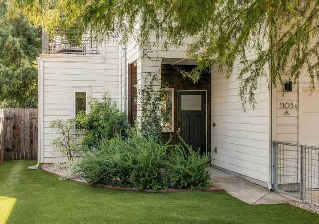Photo 39 of Single family home for sale at 1103 1/2 Fiesta St #A, Austin, TX 78702 | MLS# 9518077 | Listing updated on 2026-10-07