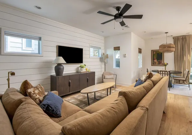 Photo 4 of Single family home for sale at 1103 1/2 Fiesta St #A, Austin, TX 78702 | MLS# 9518077 | Listing updated on 2026-10-07