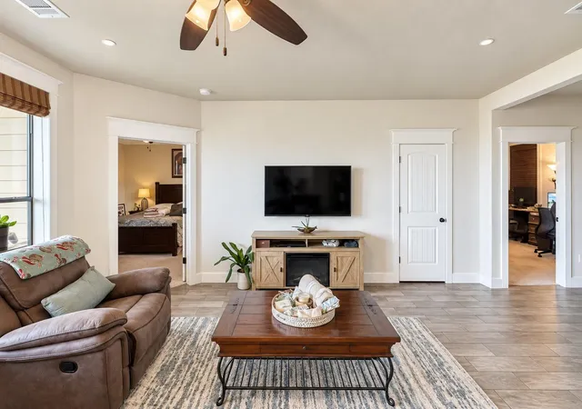 Photo 3 of Condo for sale at 17808 Maritime Point Dr #202, Jonestown, TX 78645 | MLS# 2679356 | Listing updated on 2026-10-06