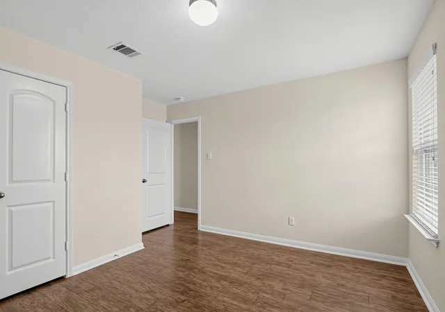 Photo 3 of Single family home for sale at 19904 Woodrow Wilson St, Manor, TX 78653 | MLS# 7452903 | Listing updated on 2026-09-29