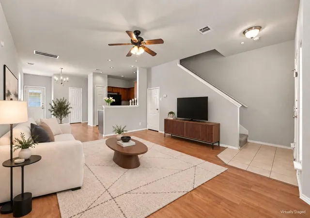 Photo 2 of Single family home for sale at 809 Craters Of The Moon Blvd, Pflugerville, TX 78660 | MLS# 1467865 | Listing updated on 2026-10-02