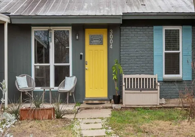 Photo 1 of Single family home for sale at 3004 Burning Oak Dr, Austin, TX 78704 | MLS# 5143927 | Listing updated on 2026-10-05