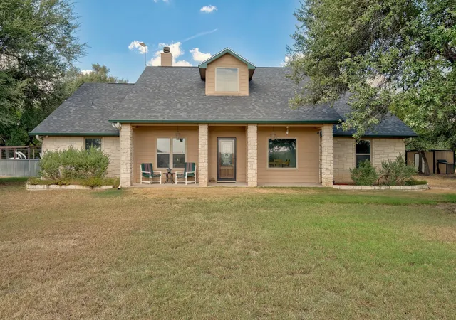 Photo 1 of Single family home for sale at 1200 County Rd 233, Florence, TX 76527 | MLS# 7517315 | Listing updated on 2026-10-07