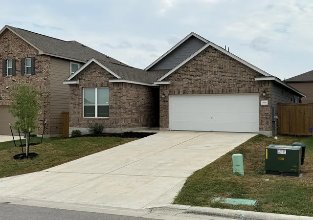 Photo 2 of Sale Pending at 204 Robert Hightower Dr, Jarrell, TX 76537 | MLS# 1944222 | Listing updated on 2026-10-27