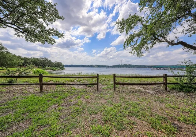Photo 2 of Single family home for sale at 5520 W Beach Cir, Austin, TX 78734 | MLS# 8670755 | Listing updated on 2026-09-30