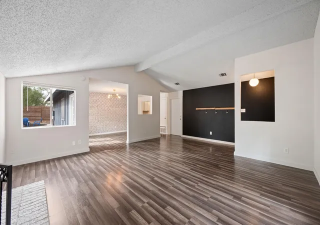 Photo 2 of Single family home for sale at 11010 Prairie Dove Cir, Austin, TX 78758 | MLS# 5777756 | Listing updated on 2026-10-03