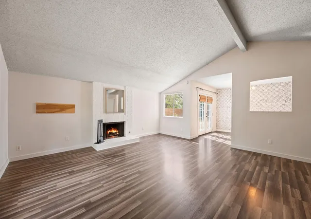 Photo 4 of Single family home for sale at 11010 Prairie Dove Cir, Austin, TX 78758 | MLS# 5777756 | Listing updated on 2026-10-03