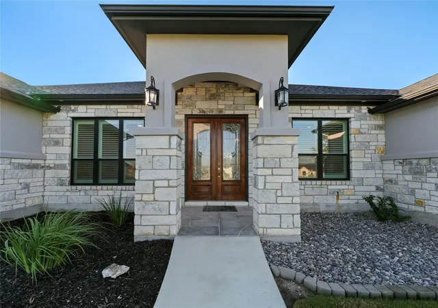 Photo 1 of Single family home for sale at 955 Inka Rd, Salado, TX 76571 | MLS# 9524464 | Listing updated on 2026-10-08
