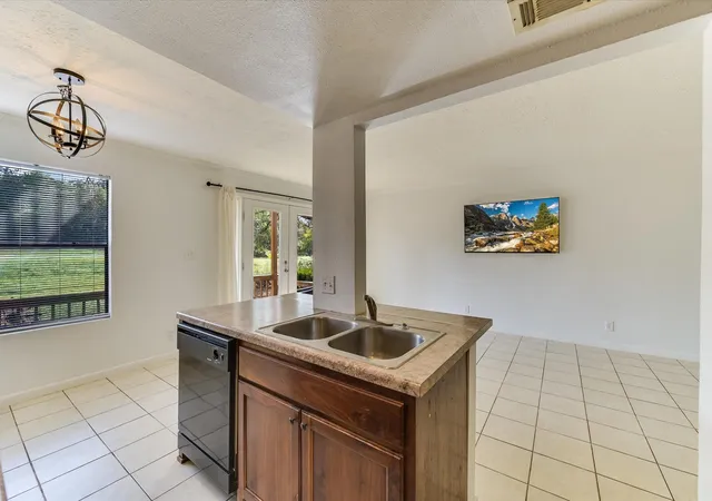 Photo 3 of Townhouse for sale at 39 Cypress Fairway Vlg, Wimberley, TX 78676 | MLS# 5405712 | Listing updated on 2026-10-04