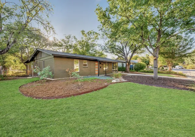 Photo 1 of Single family home for sale at 5348 Westminster Dr, Austin, TX 78723 | MLS# 7793938 | Listing updated on 2026-10-10