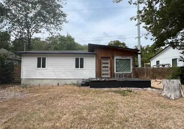 Single family home for sale at 1144 Richardine Ave, Austin, TX 78721 | MLS# 7196318