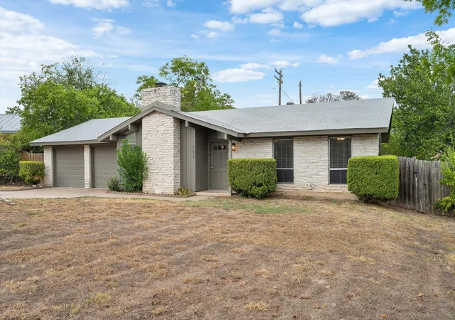Photo 2 of Single family home for sale at 802 Riddlewood Dr, Austin, TX 78753 | MLS# 7553213 | Listing updated on 2026-10-14