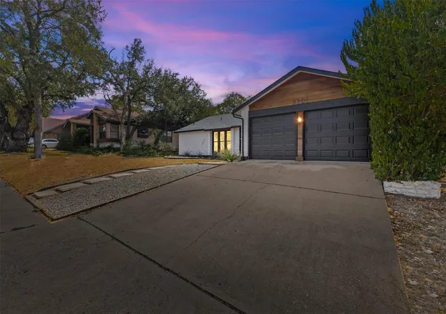 Photo 2 of Single family home for sale at 3301 Western Dr, Austin, TX 78745 | MLS# 1758281 | Listing updated on 2026-10-07