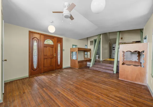 Photo 4 of Single family home for sale at 301 Yonder Dr, Spicewood, TX 78669 | MLS# 9193525 | Listing updated on 2026-10-07