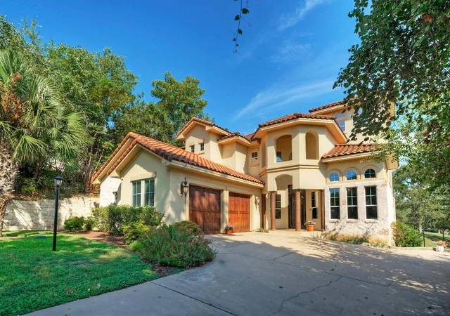 Single family home for sale at 1902 Lakeway Blvd, Lakeway, TX 78734 | MLS# 6224855