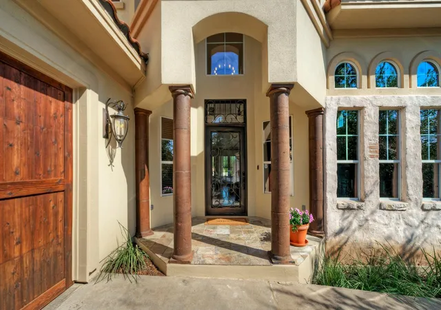 Photo 1 of Single family home for sale at 1902 Lakeway Blvd, Lakeway, TX 78734 | MLS# 6224855 | Listing updated on 2026-10-30
