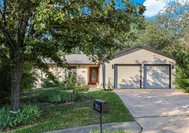 Photo 1 of Single family home for sale at 2803 Leeds Cv, Austin, TX 78745 | MLS# 5829024 | Listing updated on 2026-10-23