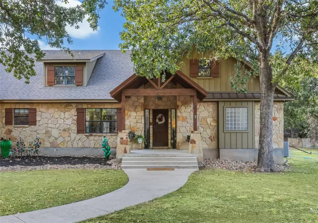 Photo 3 of Single family home for sale at 116 Apache Trl, Georgetown, TX 78633 | MLS# 4778062 | Listing updated on 2026-10-10