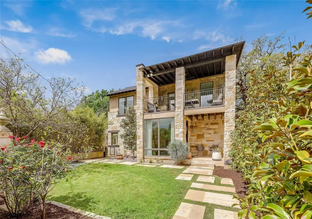 Single family home for sale at 606 Josephine St, Austin, TX 78704 | MLS# 5221847