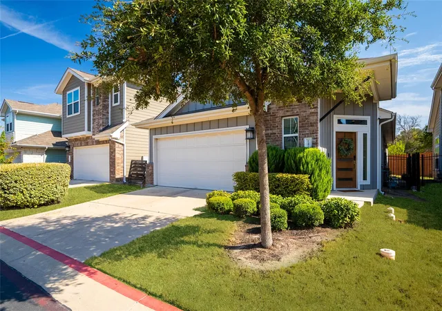 Single family home for sale at 1412 Casa Dr, Austin, TX 78745 | MLS# 2733459