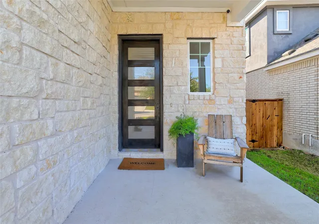 Photo 3 of Single family home for sale at 1304 Kneehigh Ln, Georgetown, TX 78633 | MLS# 5122774 | Listing updated on 2026-10-10