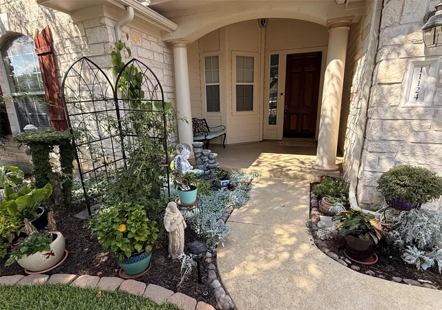 Photo 3 of Single family home for sale at 11124 Sandstone Trl, Austin, TX 78750 | MLS# 6427982 | Listing updated on 2026-10-04