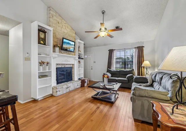 Photo 3 of Single family home for sale at 1705 Primrose Trl, Round Rock, TX 78664 | MLS# 7832580 | Listing updated on 2026-10-09