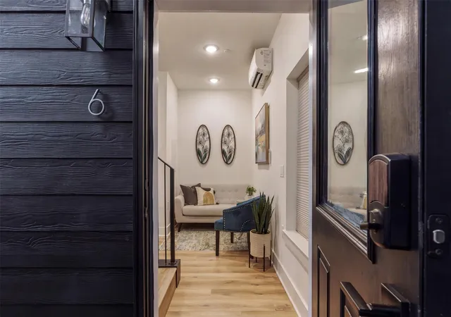 Photo 3 of Condo for sale at 605 E 55th Street #6, Austin, TX 78751 | MLS# 2228011 | Listing updated on 2026-10-07