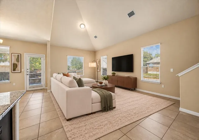 Photo 4 of Condo for sale at 11008 Bruneau Trl, Austin, TX 78754 | MLS# 3335596 | Listing updated on 2026-10-09