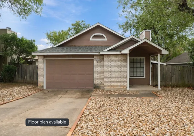 Single family home for sale at 12323 Emery Oaks Rd, Austin, TX 78758 | MLS# 5971843