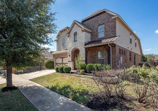 Photo 3 of Single family home for sale at 507 Concord Dr, Georgetown, TX 78628 | MLS# 7012990 | Listing updated on 2026-10-10