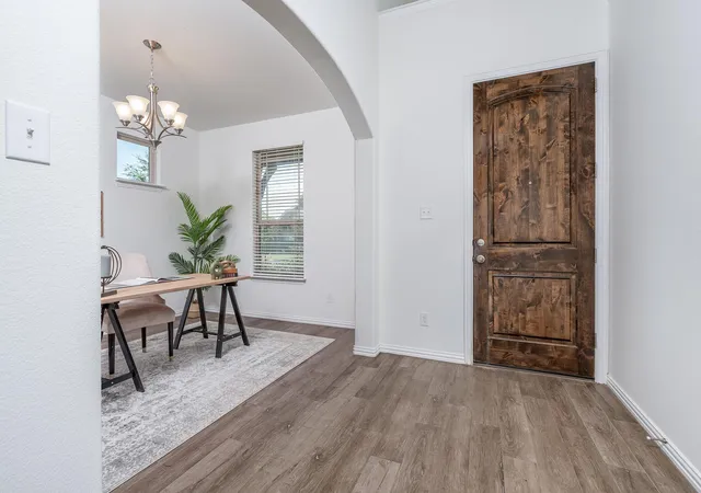 Photo 4 of Single family home for sale at 507 Concord Dr, Georgetown, TX 78628 | MLS# 7012990 | Listing updated on 2026-10-10