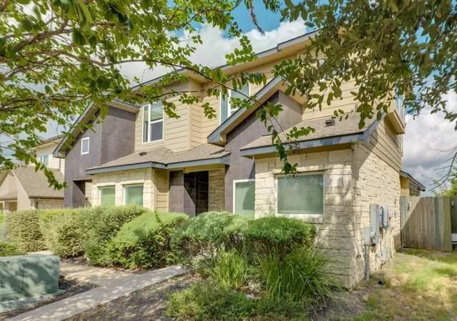 Photo 1 of Townhouse for sale at 9510 Whisper Willow Blvd, Manor, TX 78653 | MLS# 6071564 | Listing updated on 2026-10-06