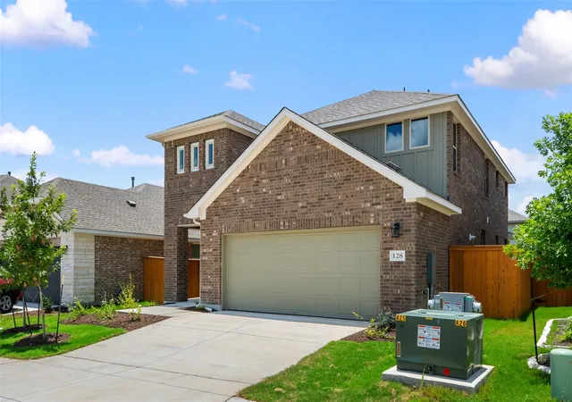 Photo 2 of Single family home for sale at 310 Possumhaw Ln, San Marcos, TX 78666 | MLS# 1223918 | Listing updated on 2026-09-30