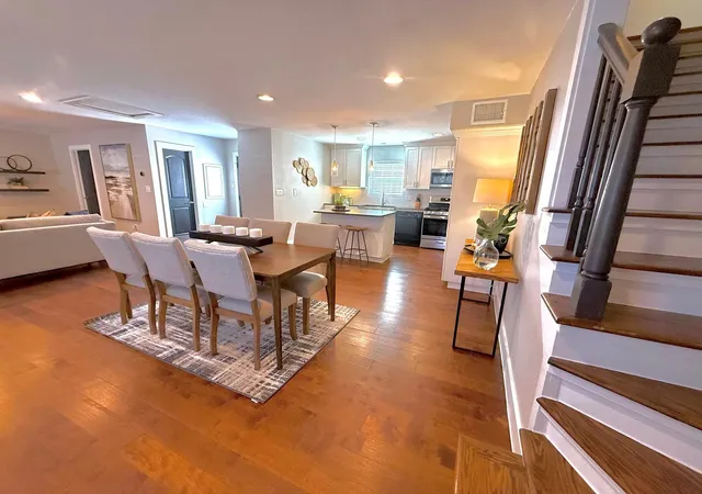 Photo 1 of Single family home for sale at 3001 Maplelawn Cir, Austin, TX 78723 | MLS# 4377595 | Listing updated on 2026-10-08