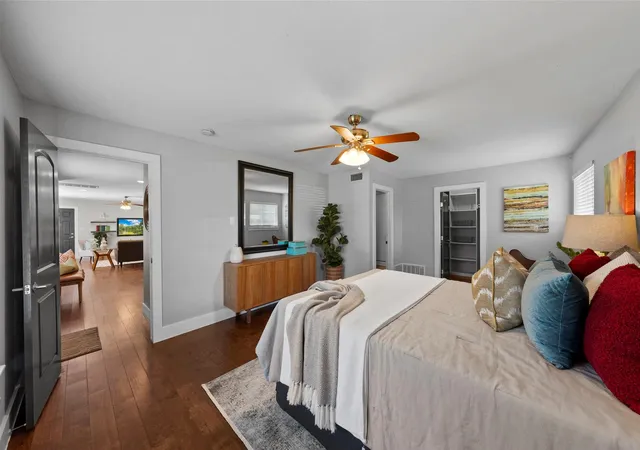 Photo 2 of Single family home for sale at 3001 Maplelawn Cir, Austin, TX 78723 | MLS# 4377595 | Listing updated on 2026-10-08