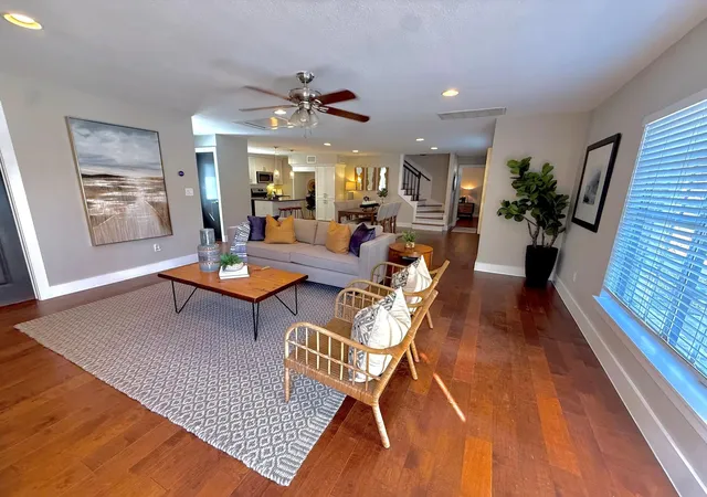 Photo 3 of Single family home for sale at 3001 Maplelawn Cir, Austin, TX 78723 | MLS# 4377595 | Listing updated on 2026-10-08
