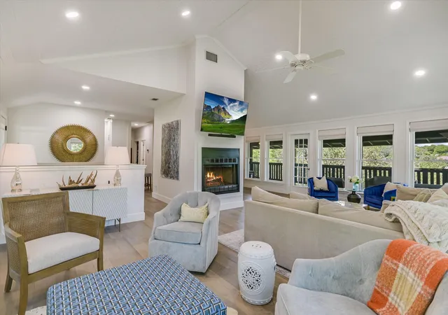 Photo 3 of Single family home for sale at 5110 Lucas Ln, Austin, TX 78731 | MLS# 4914600 | Listing updated on 2026-10-02