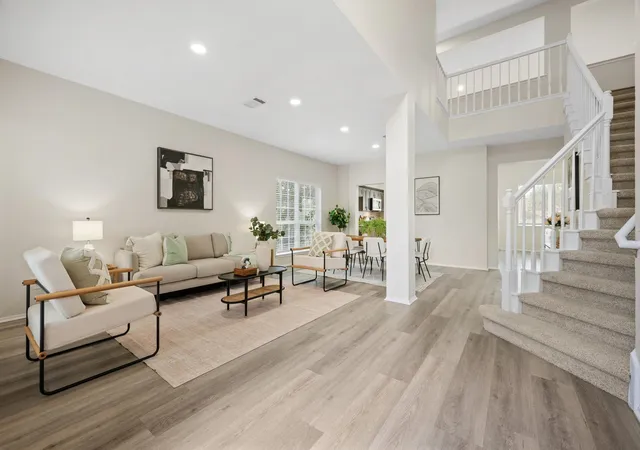 Photo 2 of Single family home for sale at 10911 Grassmere Ct, Austin, TX 78739 | MLS# 9320284 | Listing updated on 2026-10-09