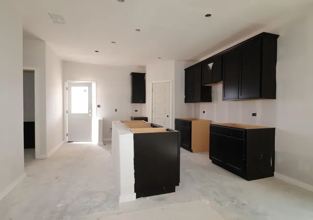 Photo 2 of Single family home for sale at 467 Bishop Wood Rd, Dripping Springs, TX 78620 | MLS# 5330709 | Listing updated on 2026-10-05