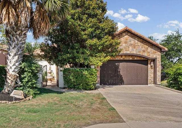Photo 1 of Single family home for sale at 15200 Lariat Trl, Austin, TX 78734 | MLS# 8282993 | Listing updated on 2026-10-06