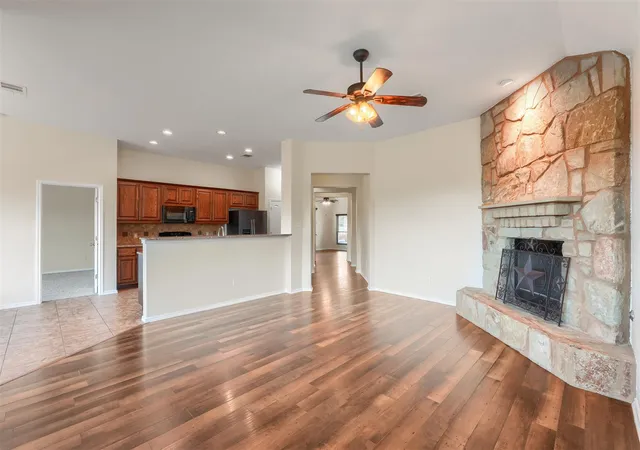 Photo 4 of Single family home for sale at 318 Blossom Valley Strm, Buda, TX 78610 | MLS# 5968385 | Listing updated on 2026-10-07
