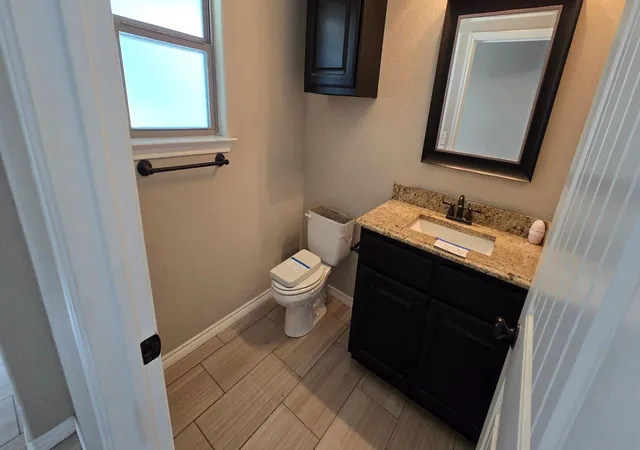 Photo 4 of Single family home for sale at 210 Stonehenge Way, Marble Falls, TX 78654 | MLS# 1139425 | Listing updated on 2026-10-01