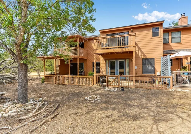 Photo 13 of Townhouse for sale at 38 Cypress Fairway Vlg, Wimberley, TX 78676 | MLS# 9290008 | Listing updated on 2026-10-08