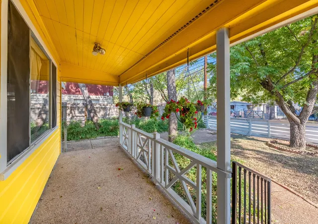 Photo 3 of Single family home for sale at 6107 Felix Ave, Austin, TX 78741 | MLS# 3770662 | Listing updated on 2026-10-03